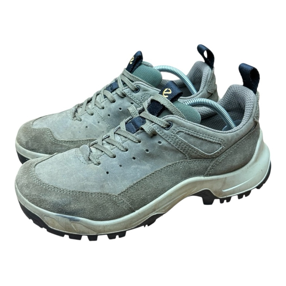 ECCO Men's size 9-9.5  Offroad Cruiser Lace Up Hiking Shoe